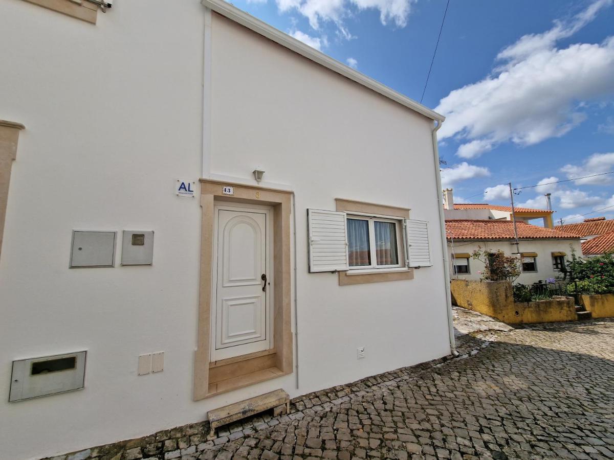 Chez Gilbert-Alojamento Local Alqueidao da Serra Exterior photo
